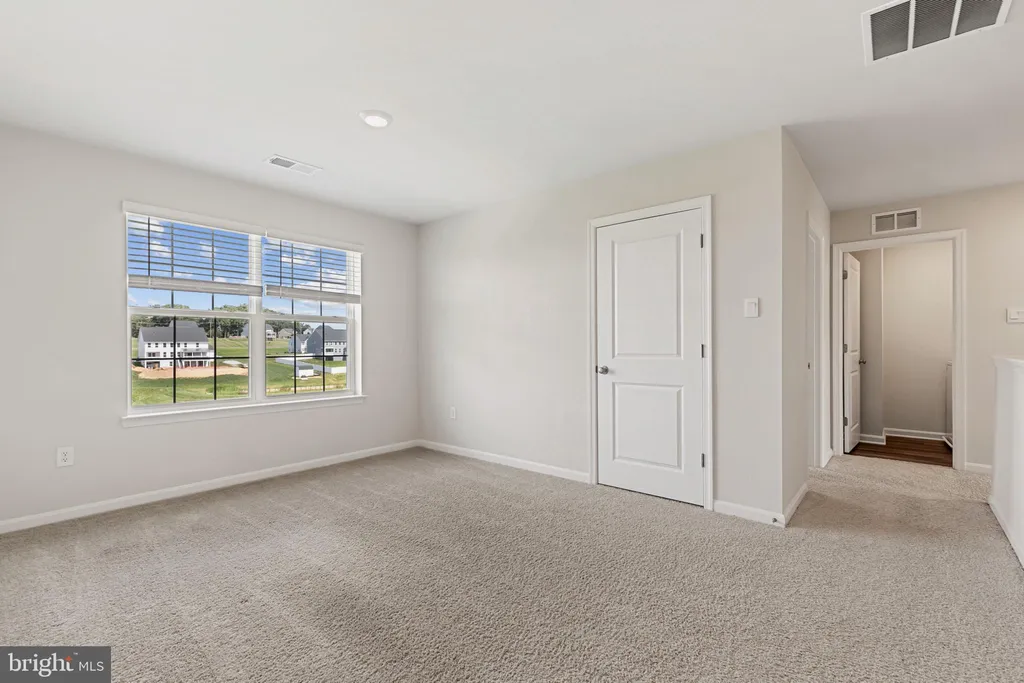 Additional image 15 of 155 Knobby Hook Dr, Hanover, PA 17331