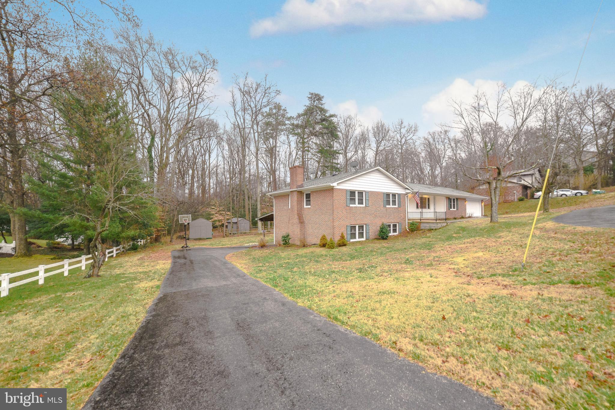 ESPERANZA FARMS - Residential