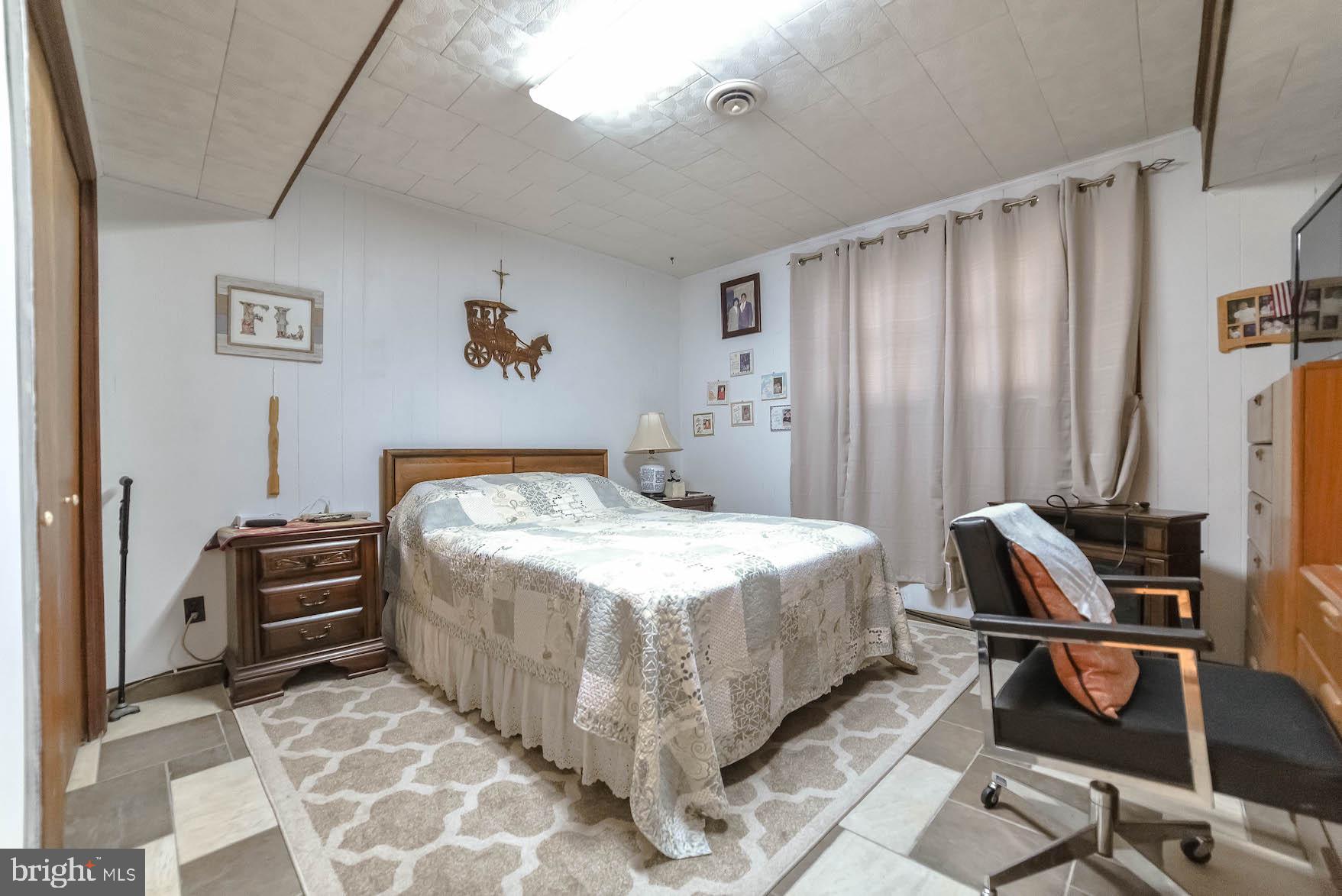 ESPERANZA FARMS - Residential