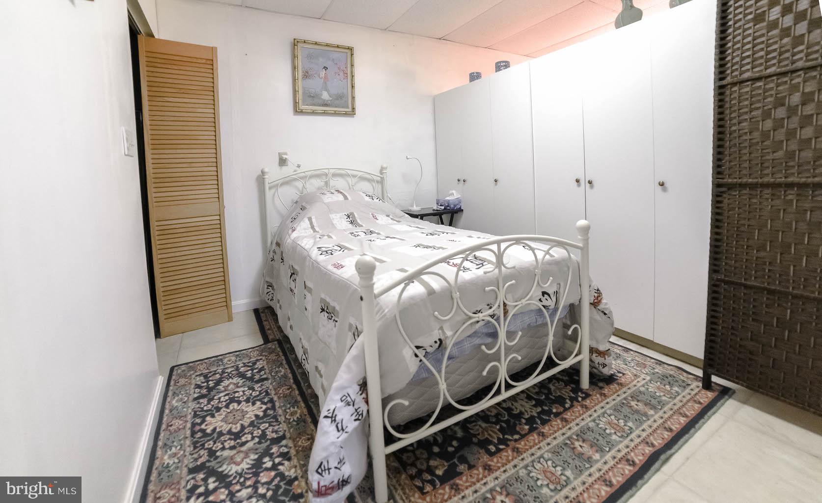 ESPERANZA FARMS - Residential