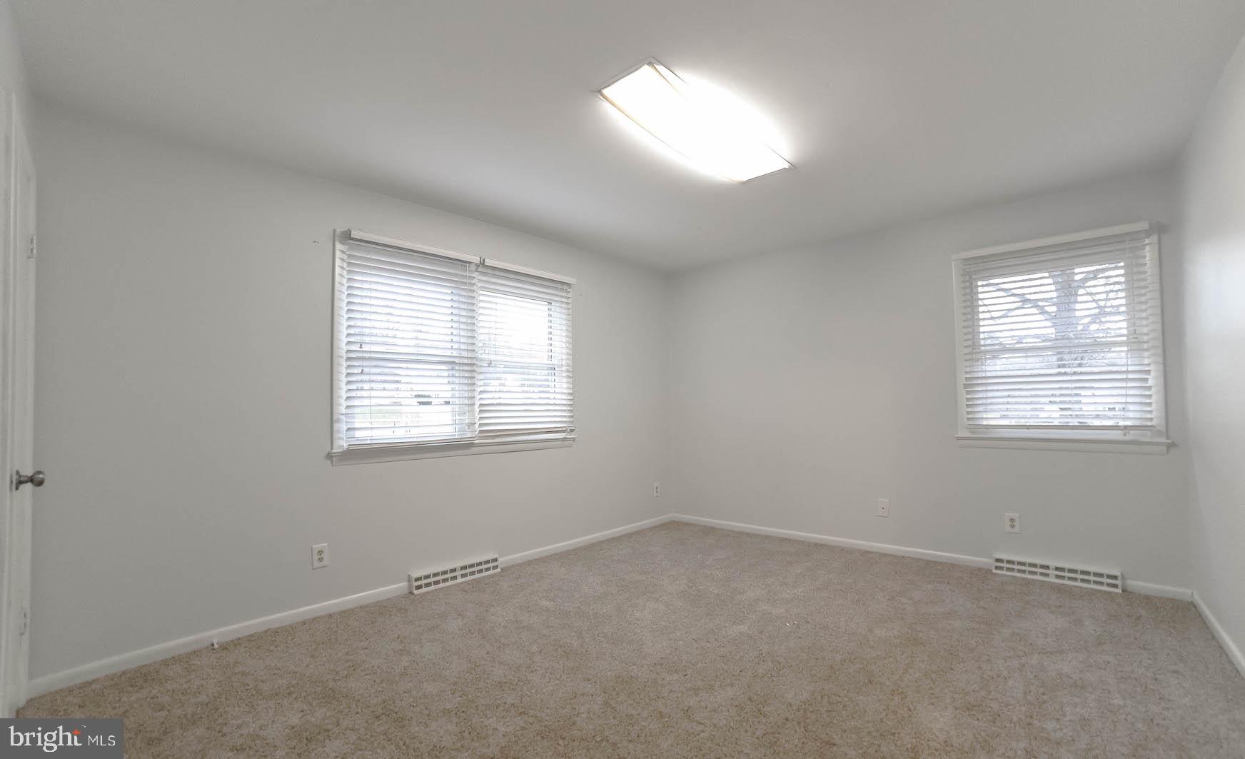 ESPERANZA FARMS - Residential