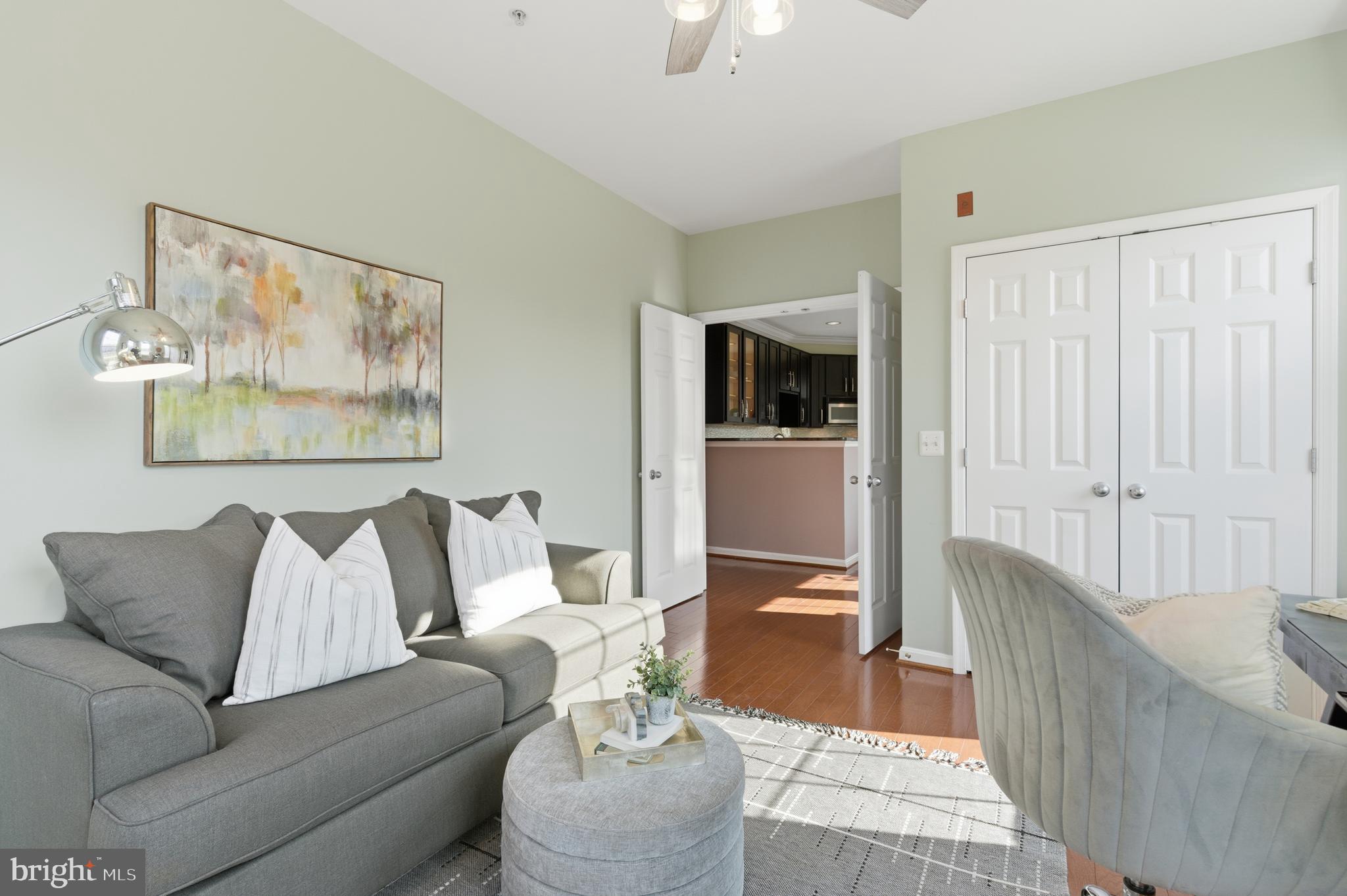 GROVE AT ARLINGTON - Residential