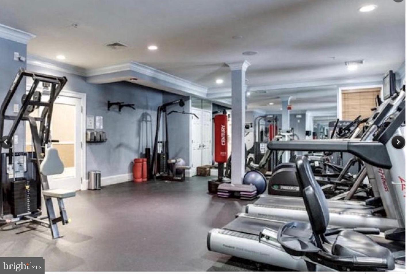 GROVE AT ARLINGTON - Residential