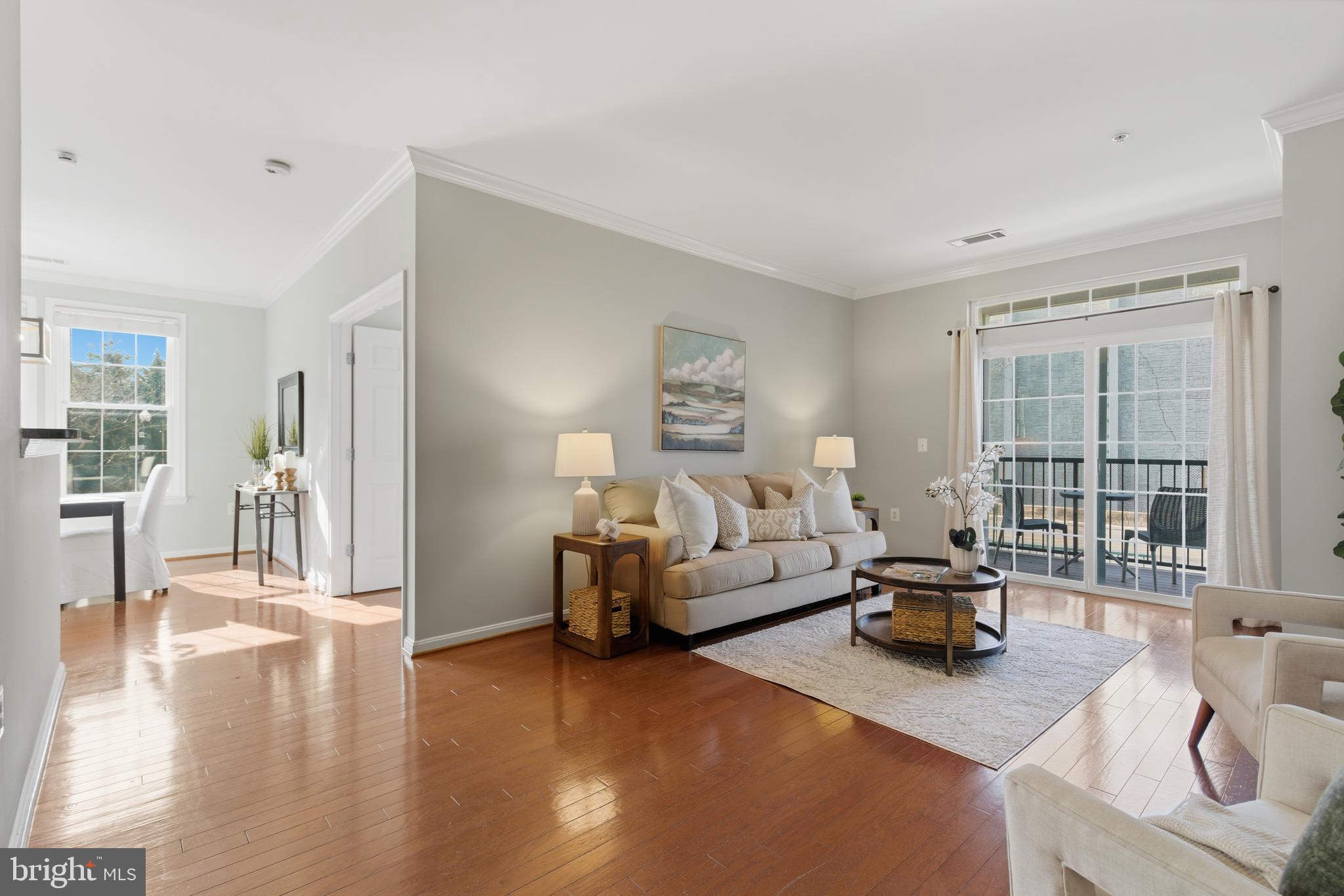 GROVE AT ARLINGTON - Residential