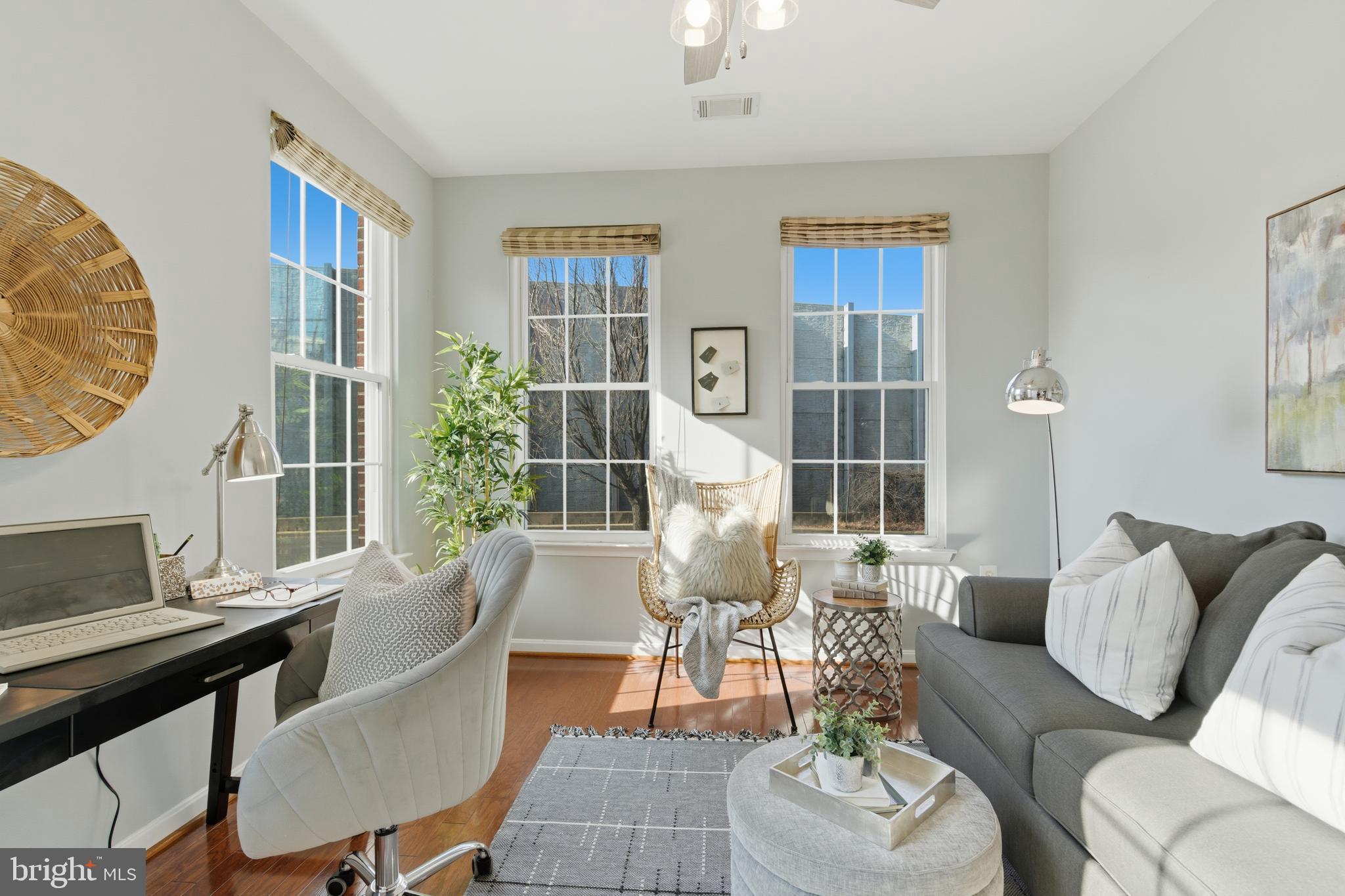 GROVE AT ARLINGTON - Residential