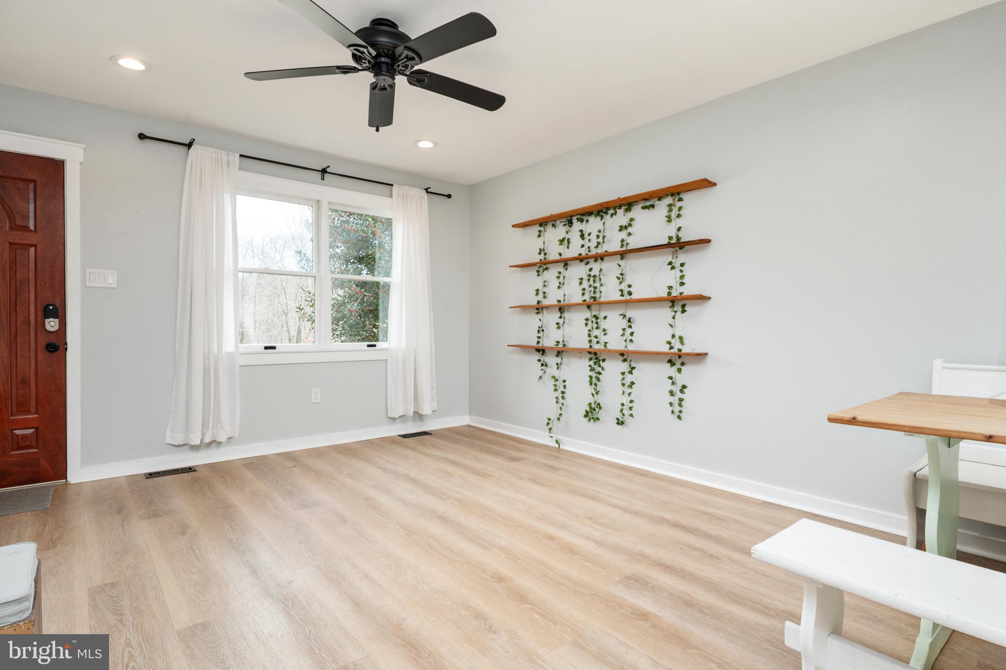 HIDDEN RIDGE - Residential