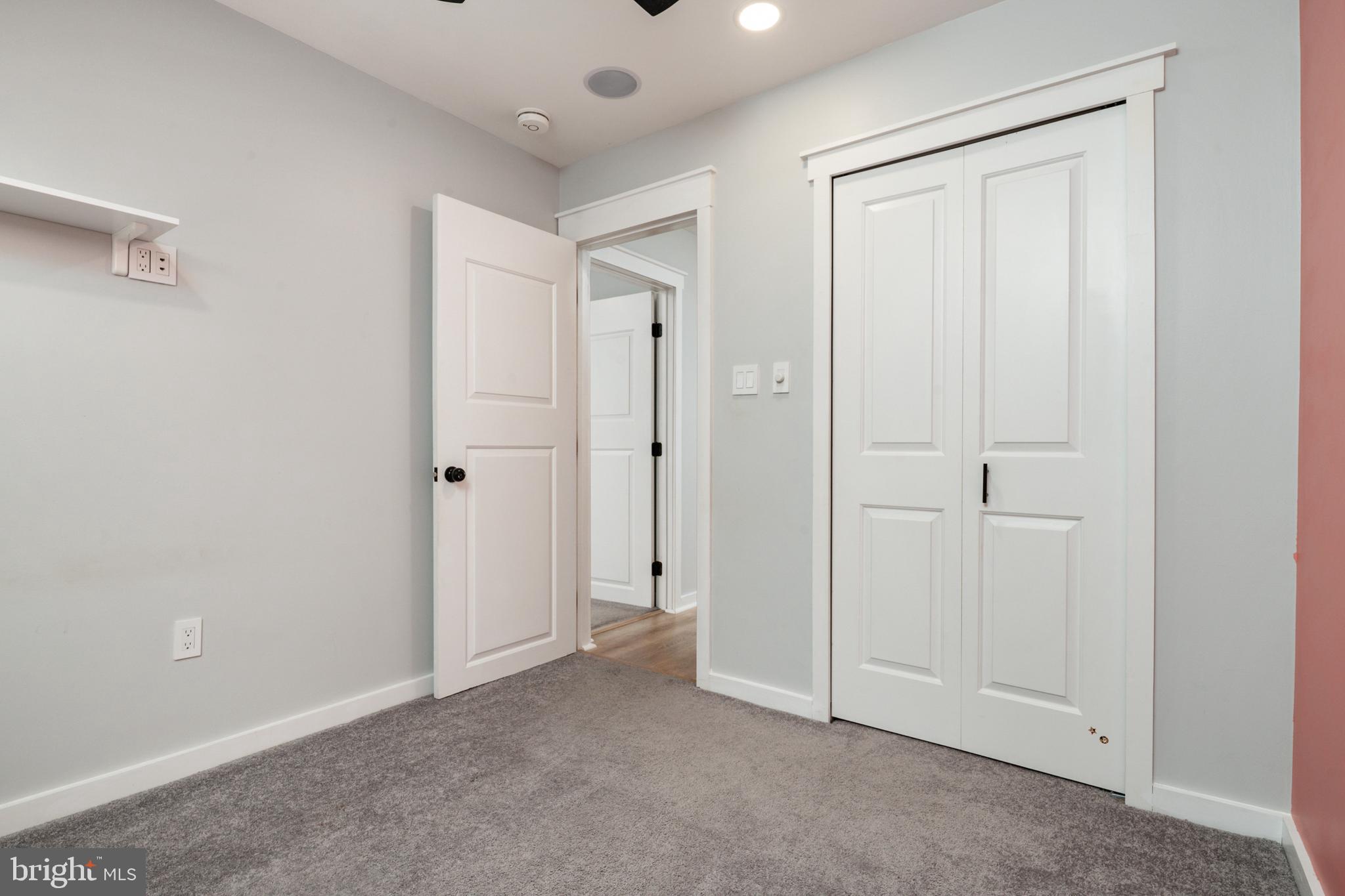 HIDDEN RIDGE - Residential