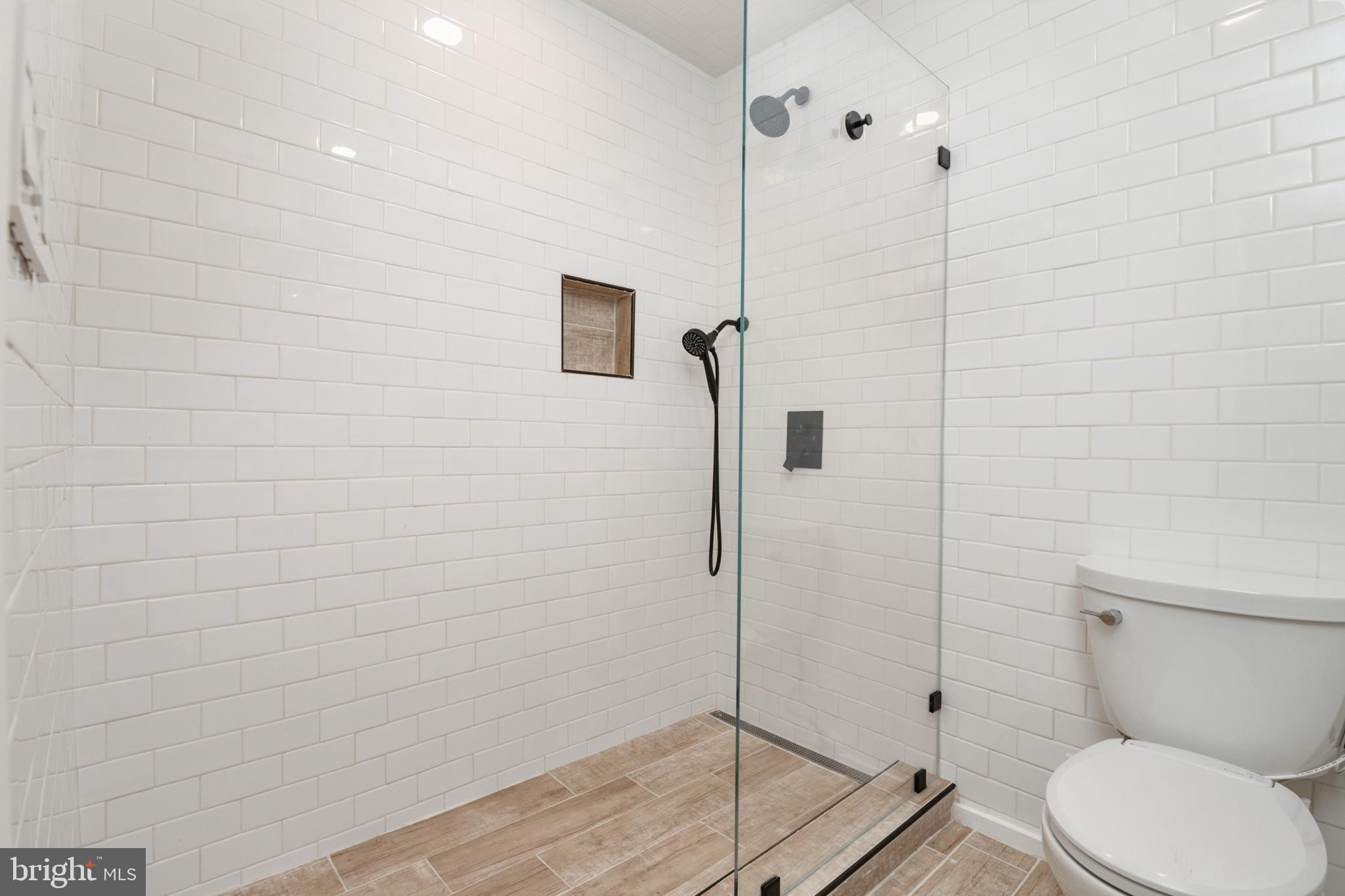 HIDDEN RIDGE - Residential