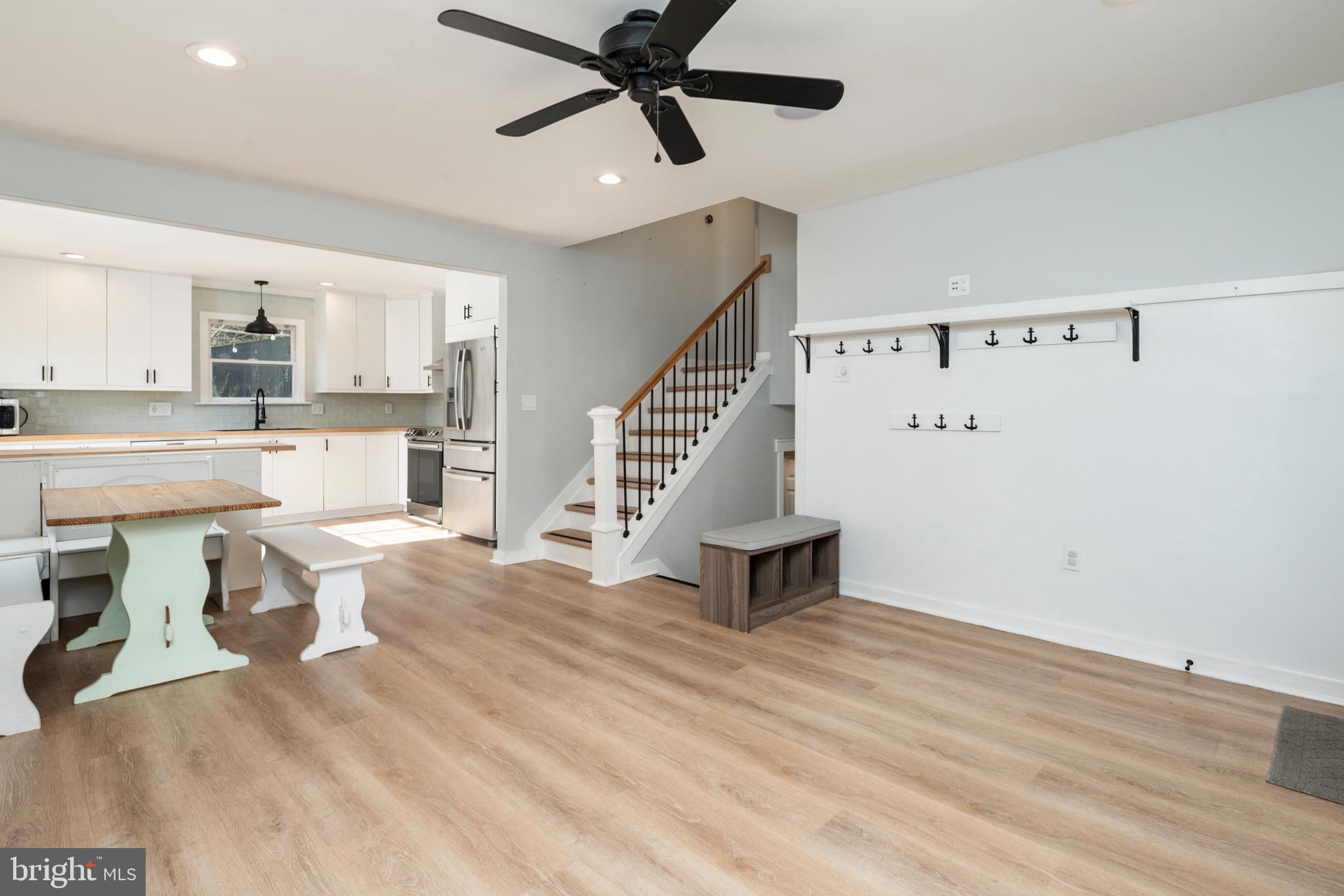 HIDDEN RIDGE - Residential