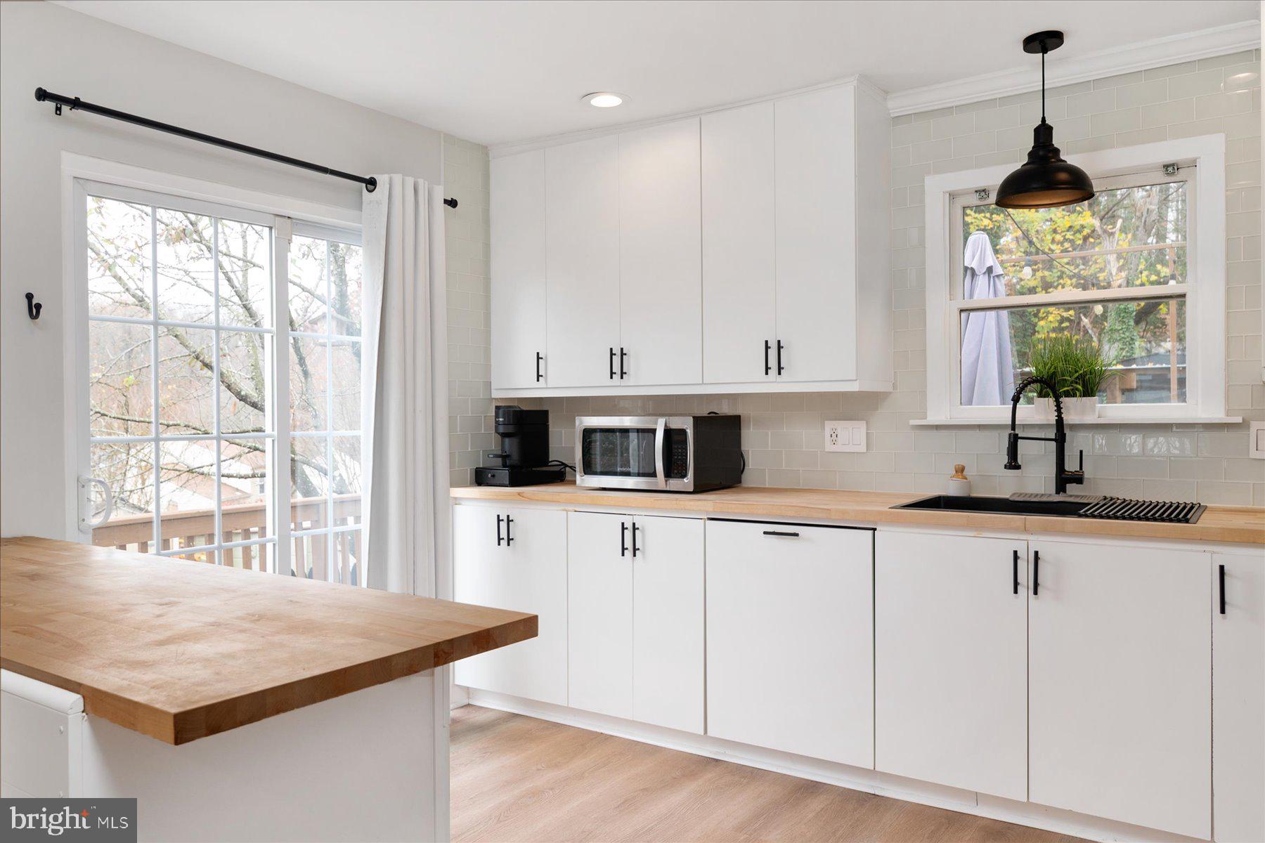 HIDDEN RIDGE - Residential