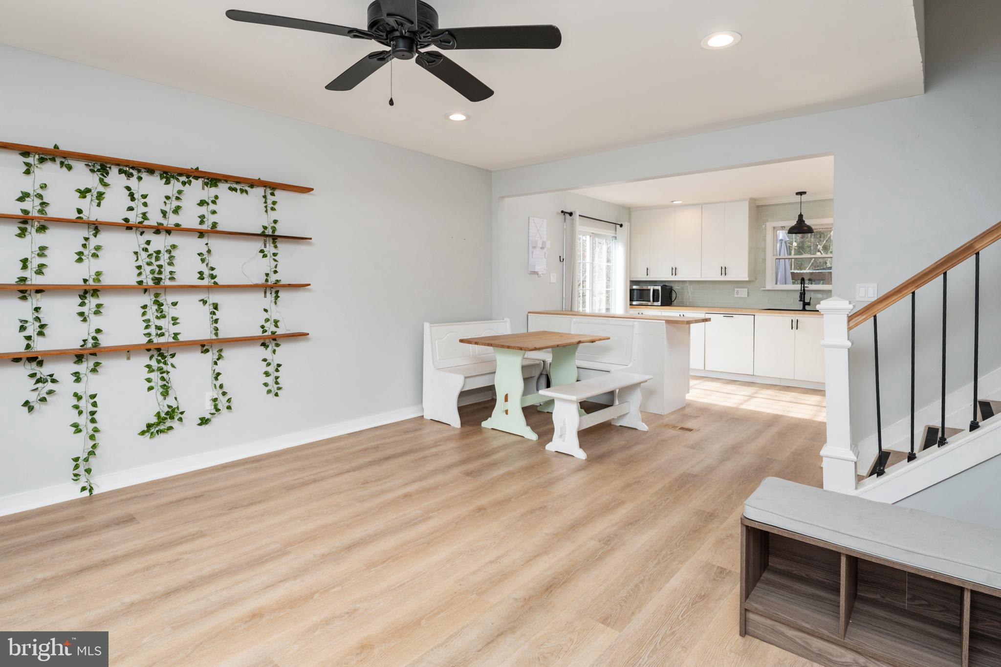 HIDDEN RIDGE - Residential