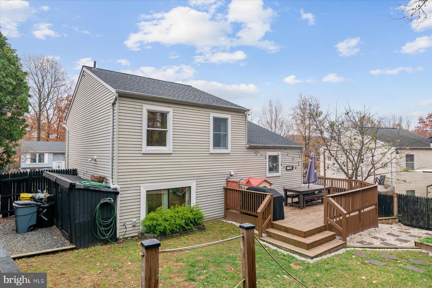 HIDDEN RIDGE - Residential