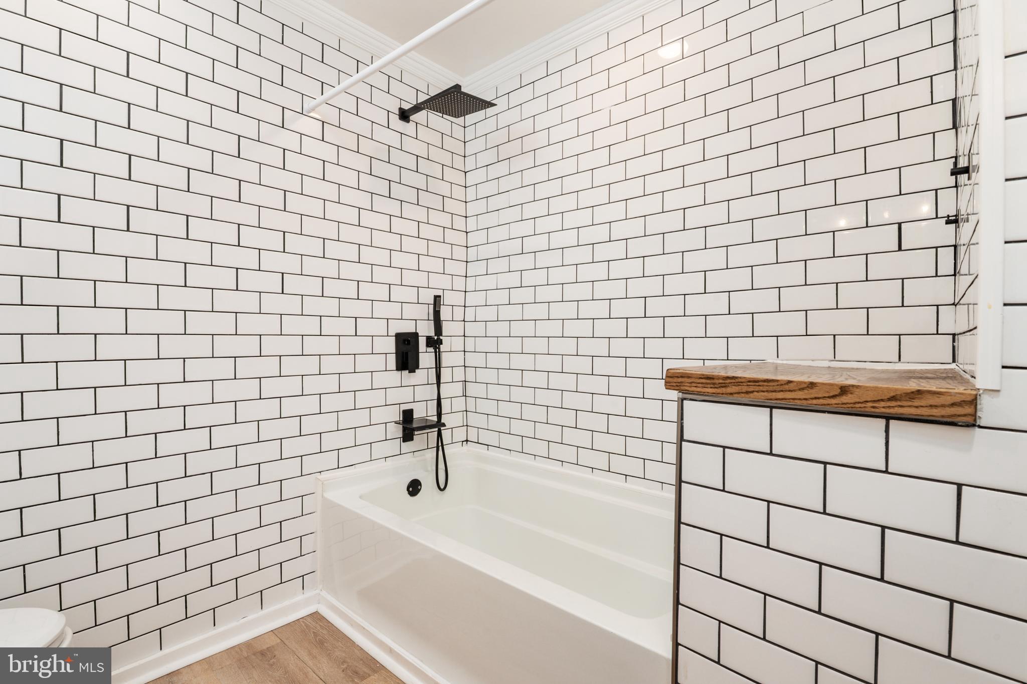 HIDDEN RIDGE - Residential