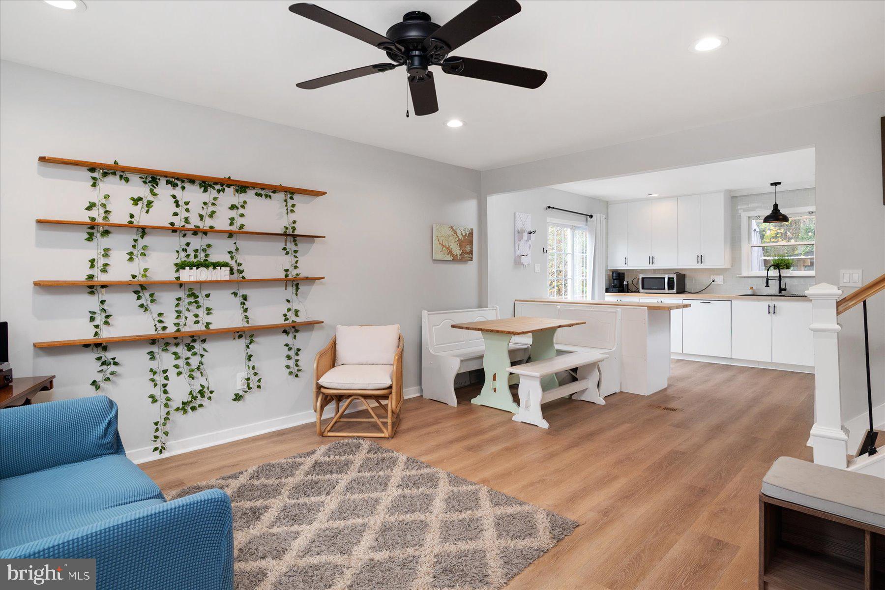 HIDDEN RIDGE - Residential