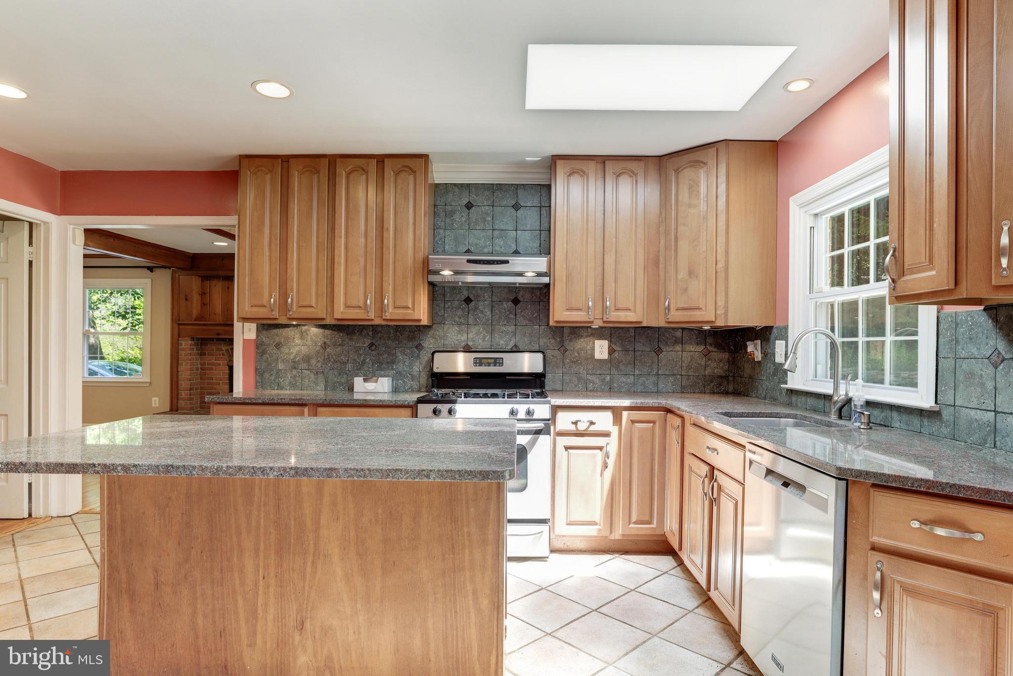 MASS AVE FOREST - Residential Lease