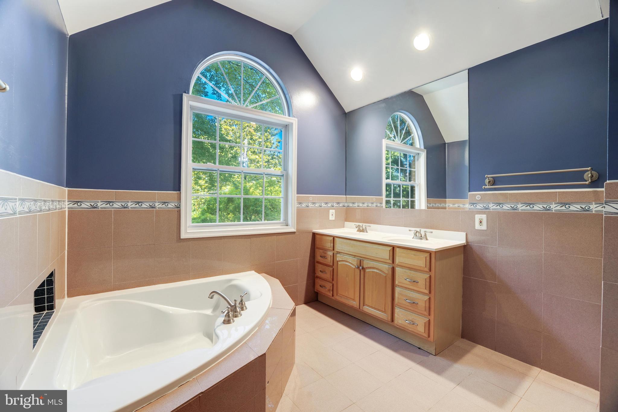 MASS AVE FOREST - Residential Lease