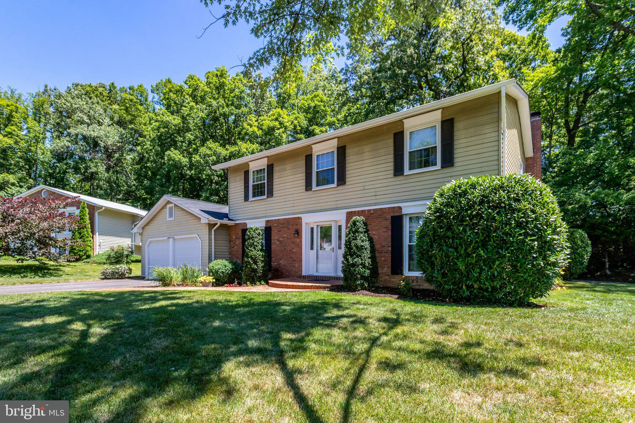 6903 ROCHAMBEAU PLACE