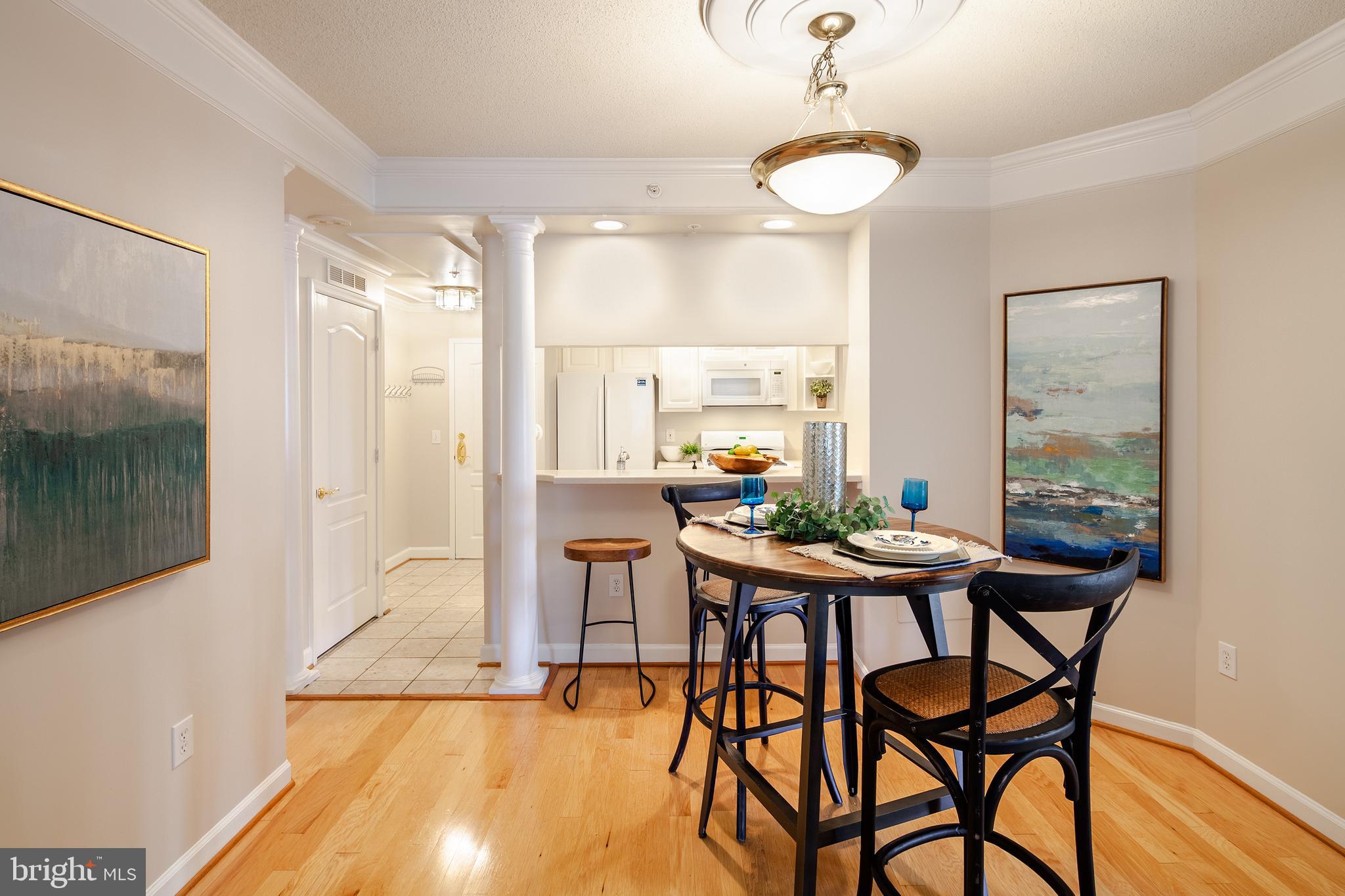 VIRGINIA SQUARE - Residential Lease