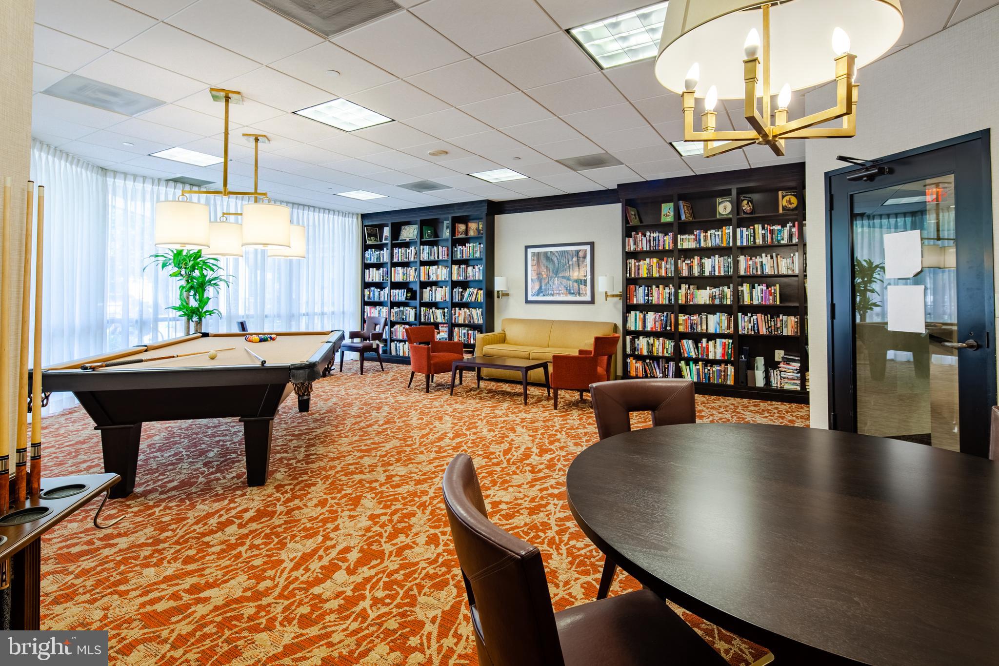 VIRGINIA SQUARE - Residential Lease