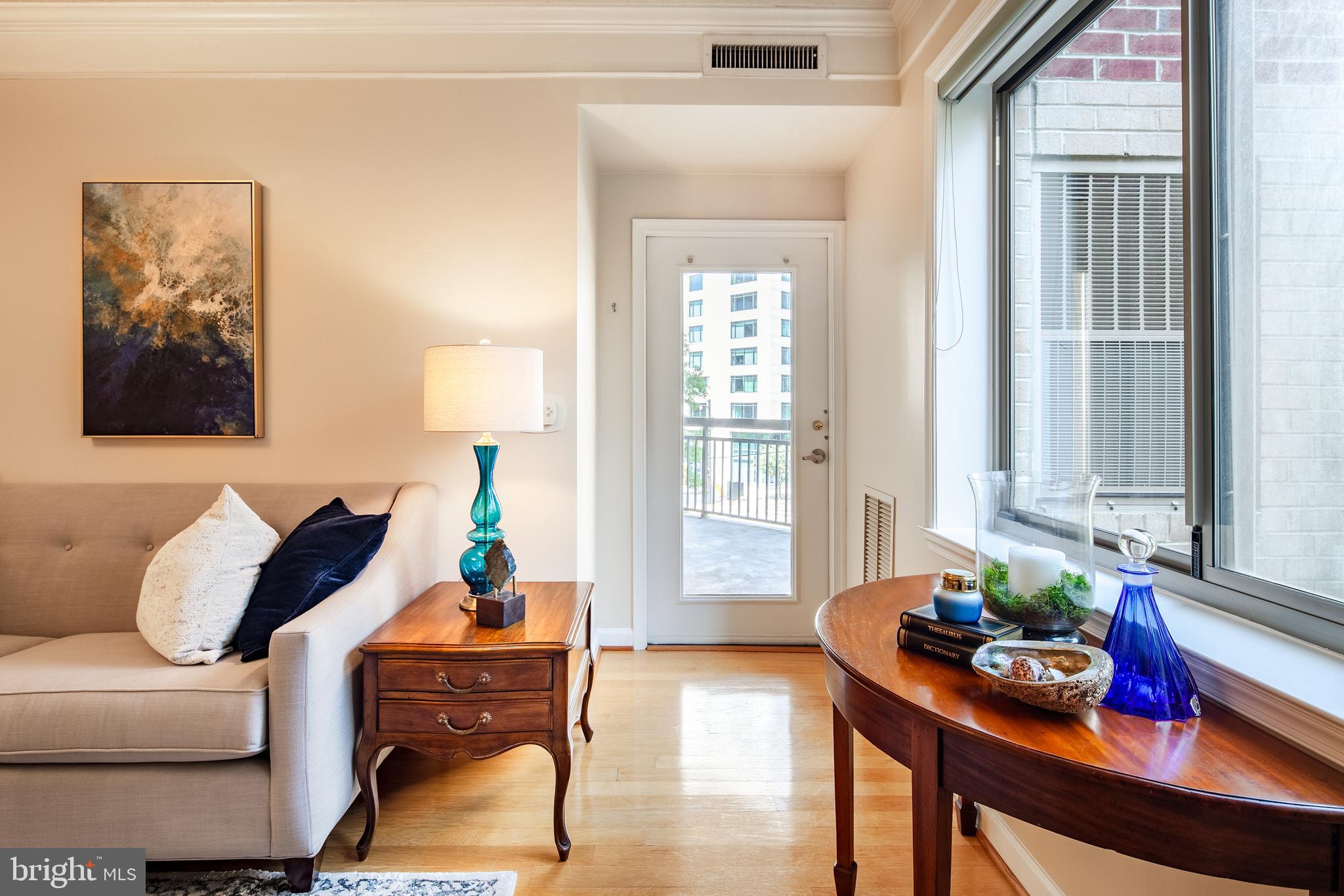 VIRGINIA SQUARE - Residential Lease