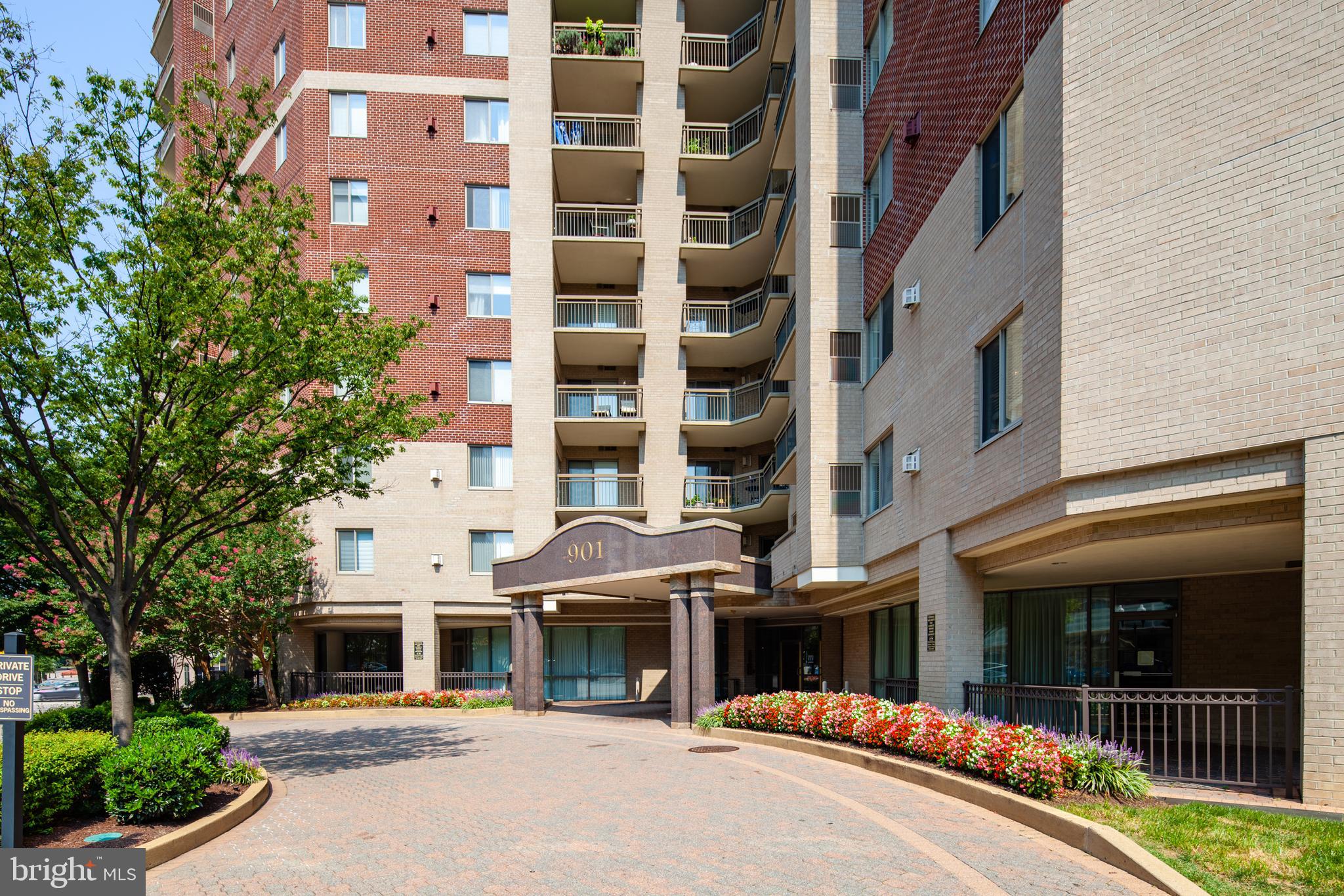 VIRGINIA SQUARE - Residential Lease