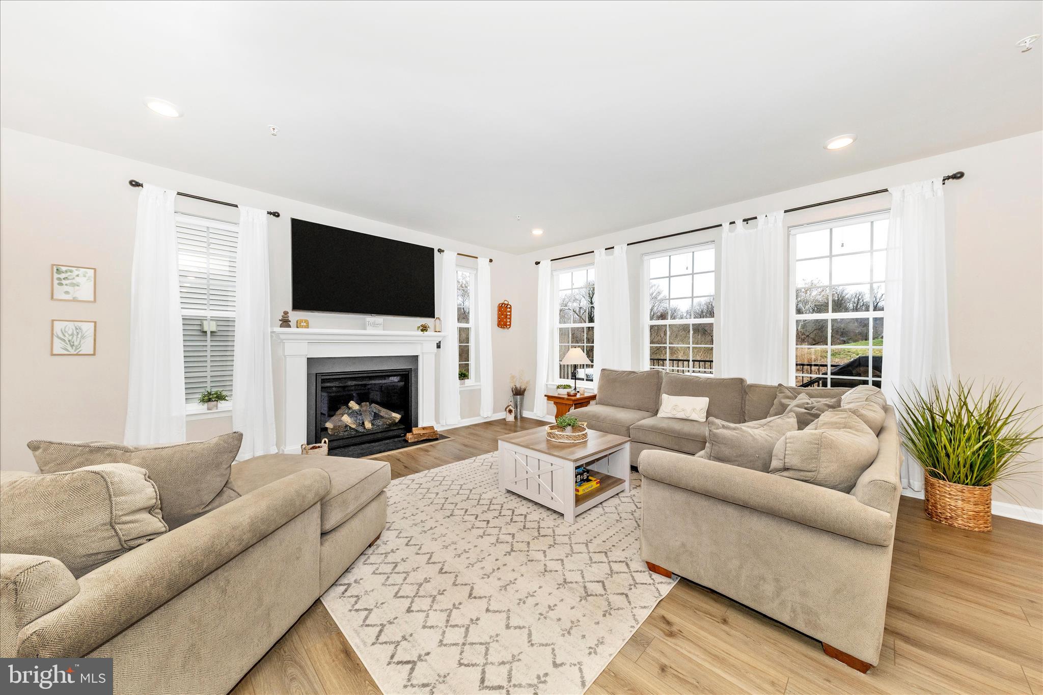 1007 SHENANDOAH VIEW PARKWAY