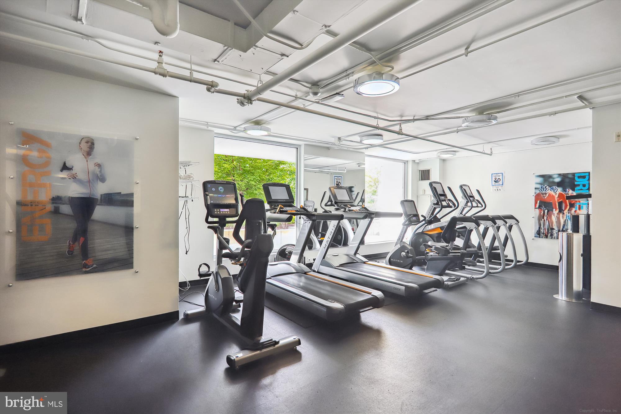 KENWOOD - Residential Lease