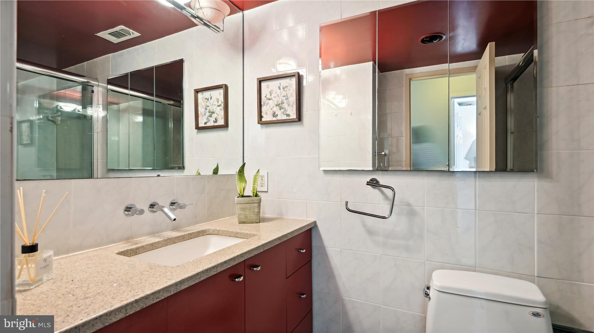 KENWOOD - Residential Lease