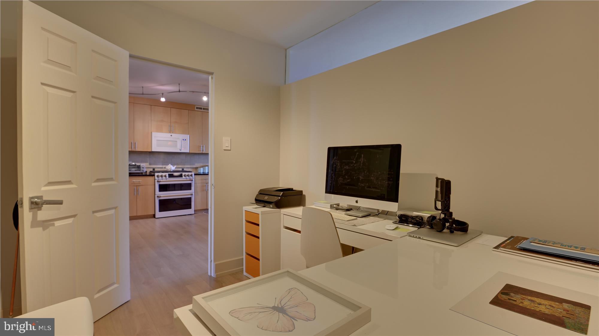 KENWOOD - Residential Lease