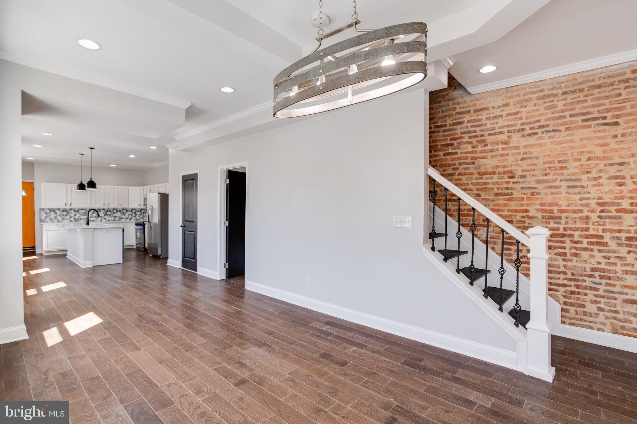 EAST BALTIMORE MIDWAY - Residential