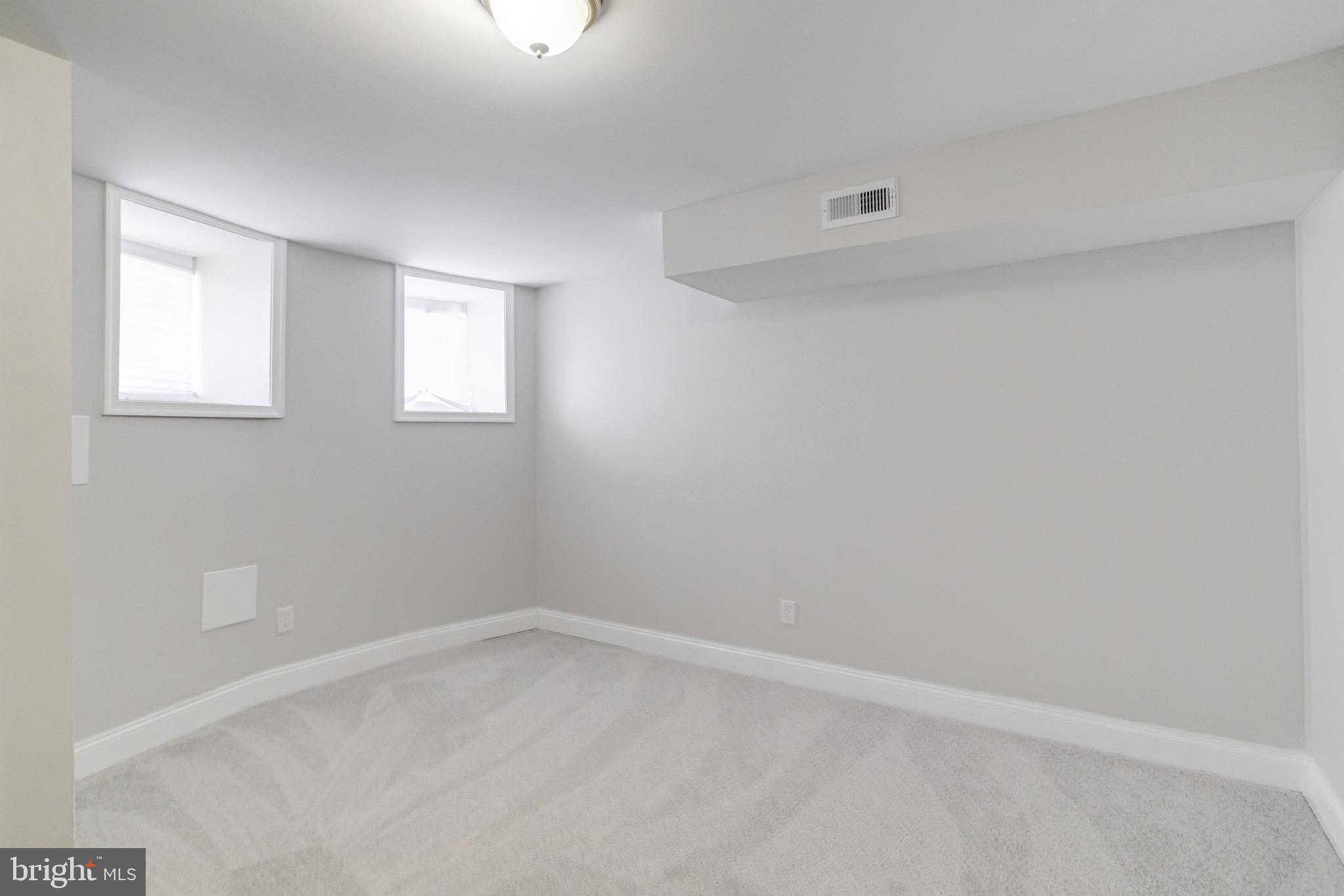 EAST BALTIMORE MIDWAY - Residential