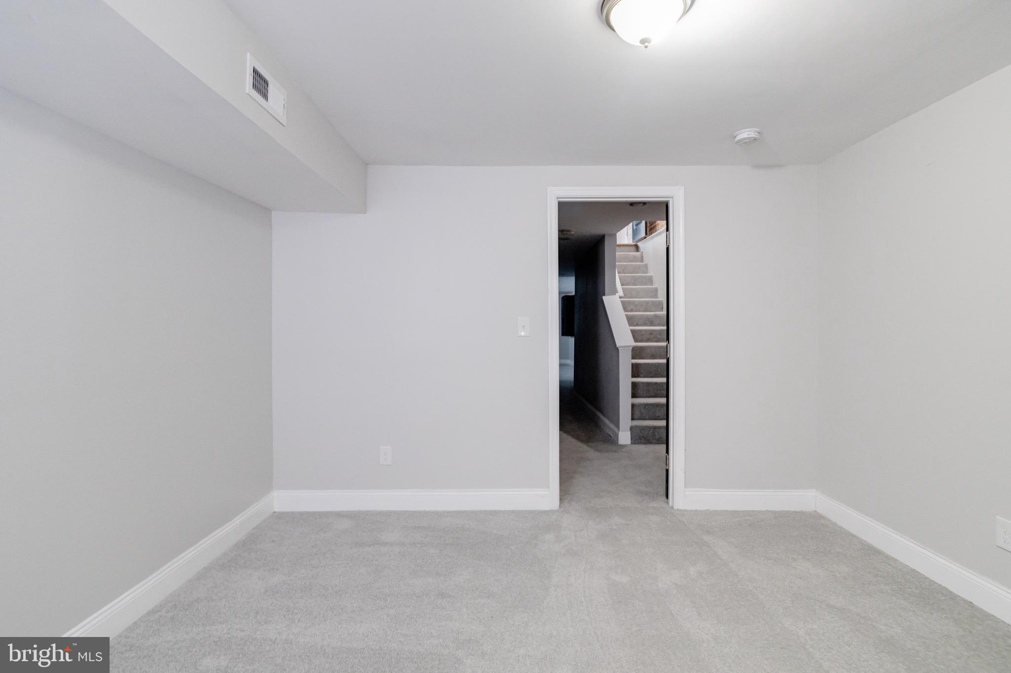 EAST BALTIMORE MIDWAY - Residential