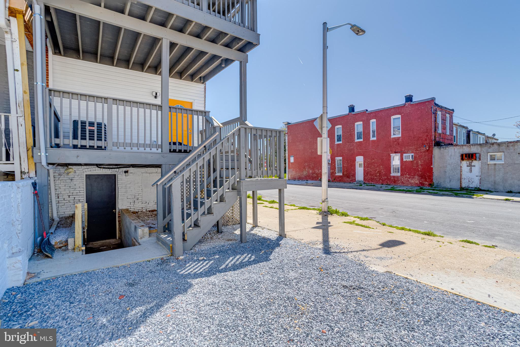 EAST BALTIMORE MIDWAY - Residential