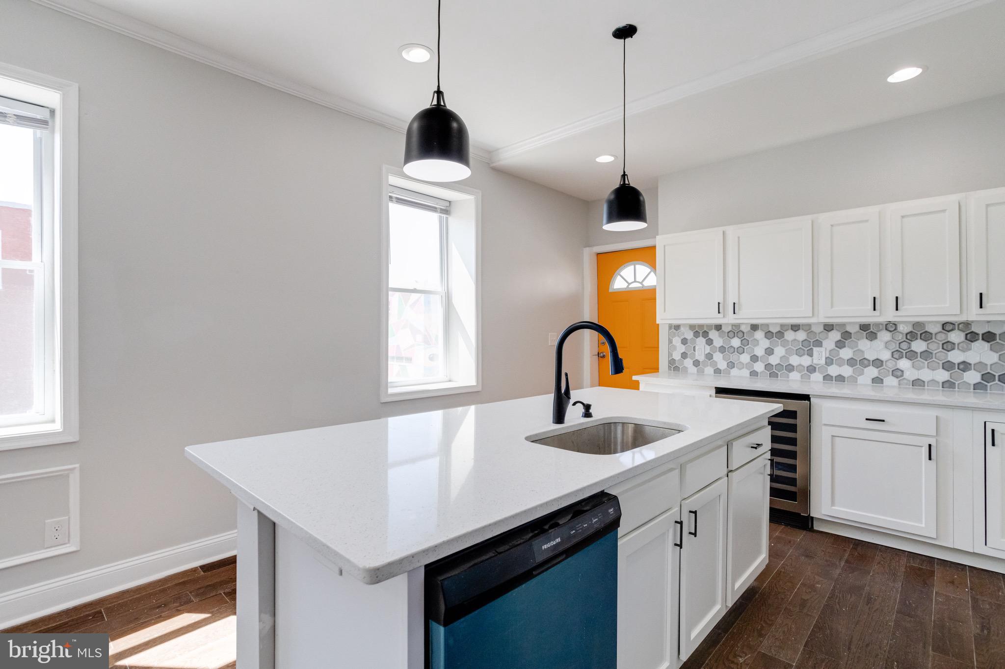 EAST BALTIMORE MIDWAY - Residential