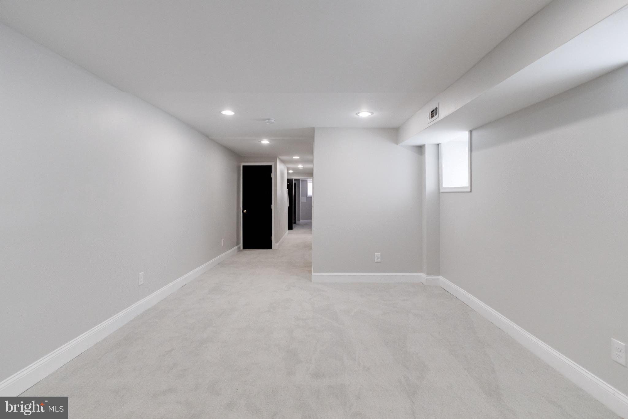 EAST BALTIMORE MIDWAY - Residential