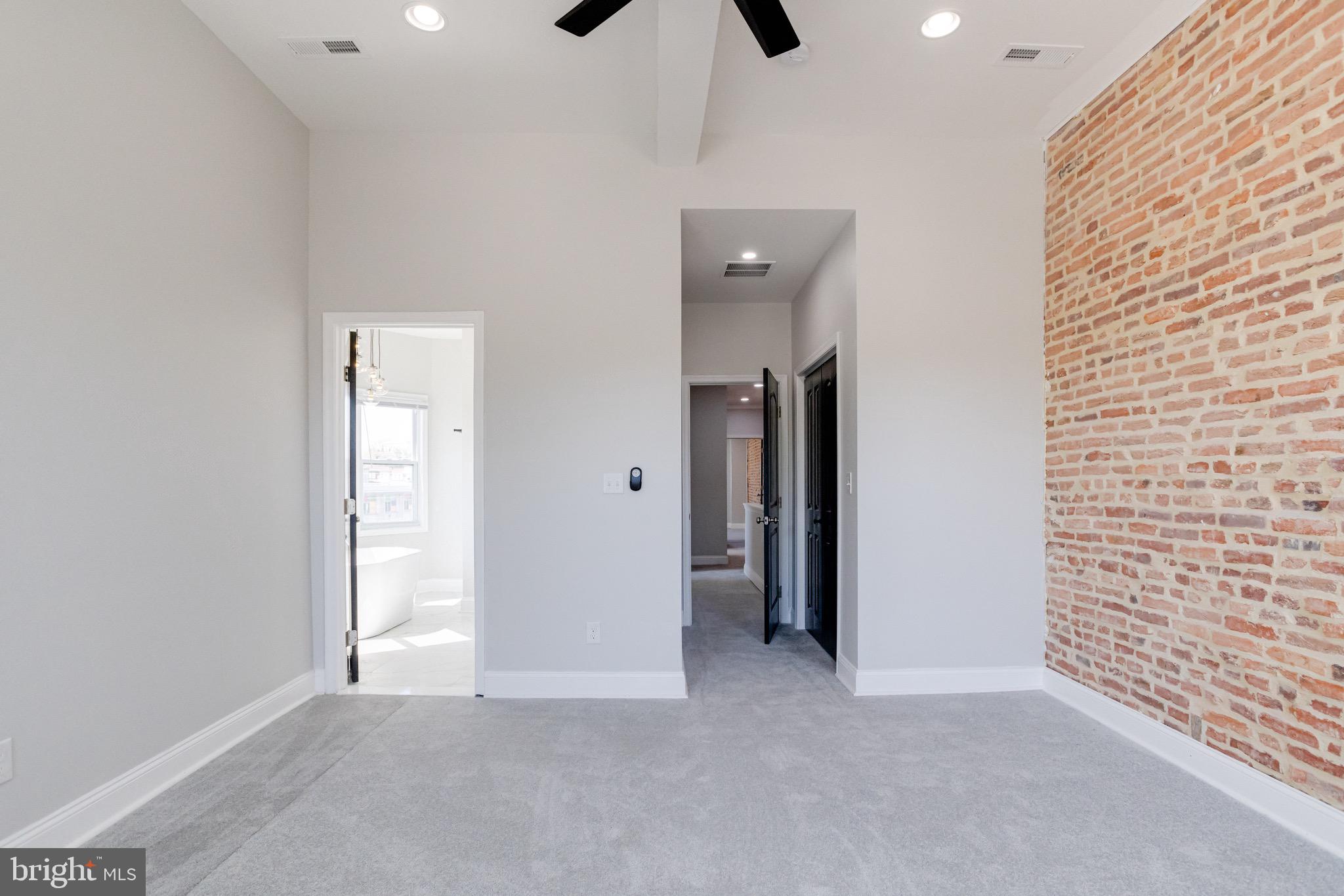 EAST BALTIMORE MIDWAY - Residential