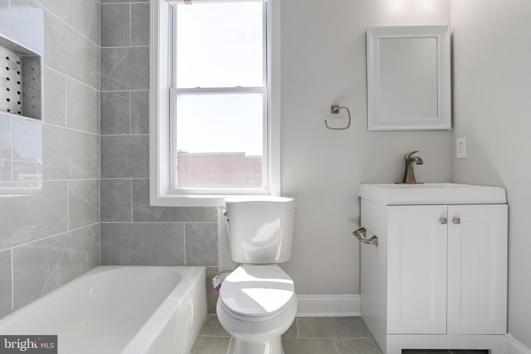 EAST BALTIMORE MIDWAY - Residential