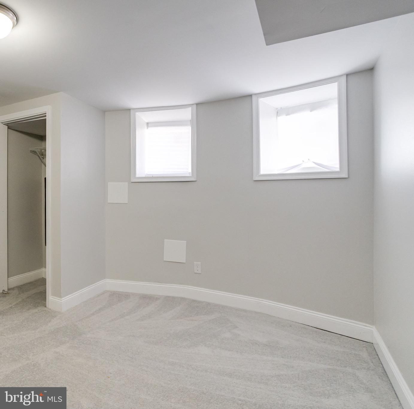 EAST BALTIMORE MIDWAY - Residential