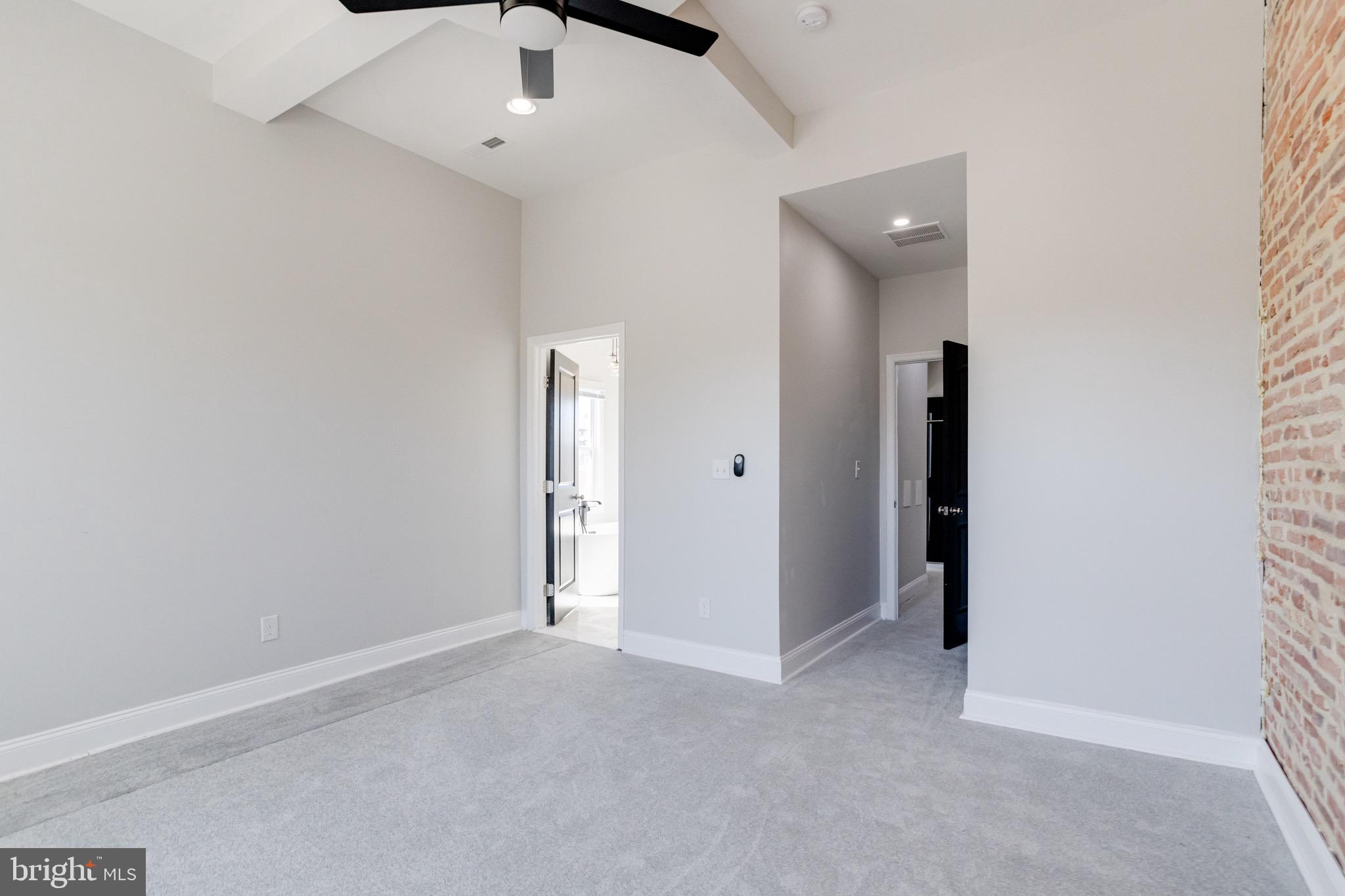 EAST BALTIMORE MIDWAY - Residential