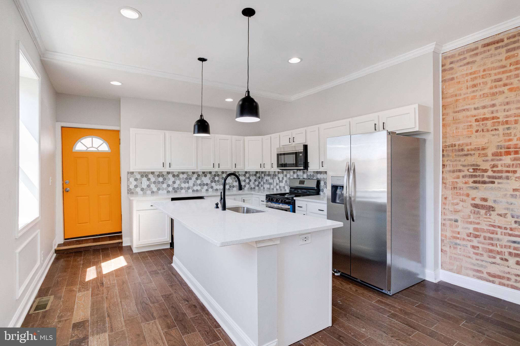 EAST BALTIMORE MIDWAY - Residential