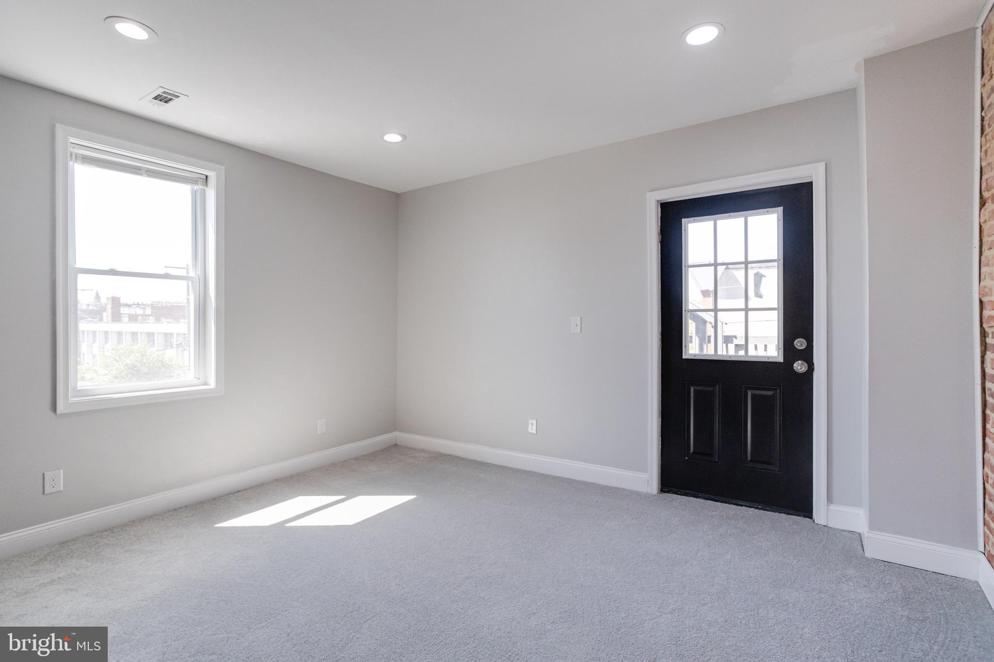 EAST BALTIMORE MIDWAY - Residential