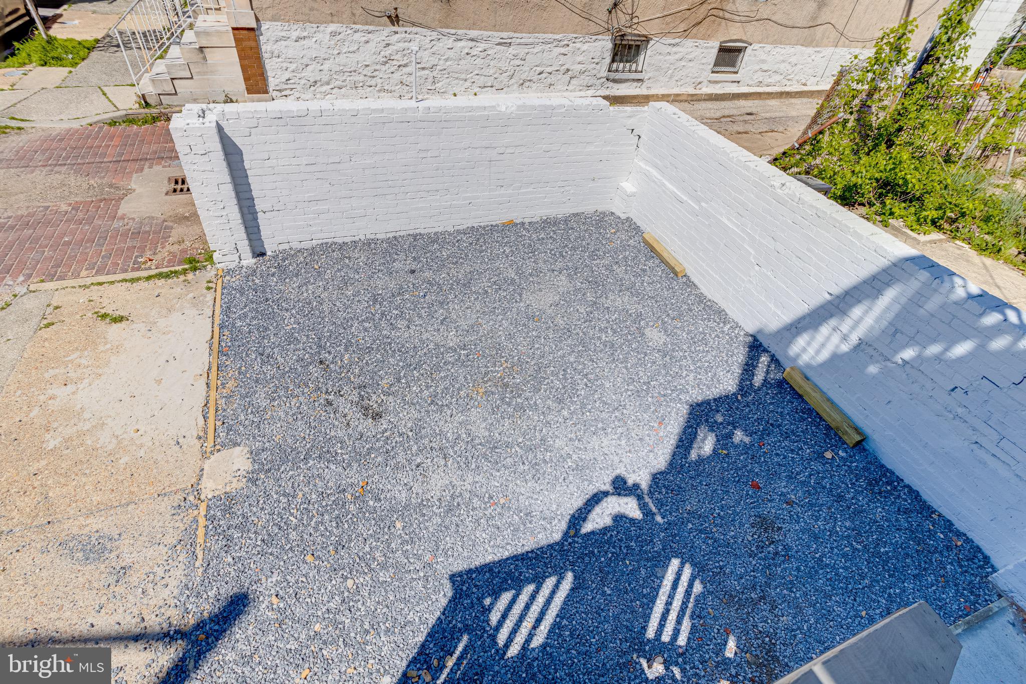 EAST BALTIMORE MIDWAY - Residential