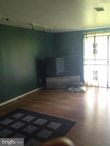 WATERFORD PLACE - Residential