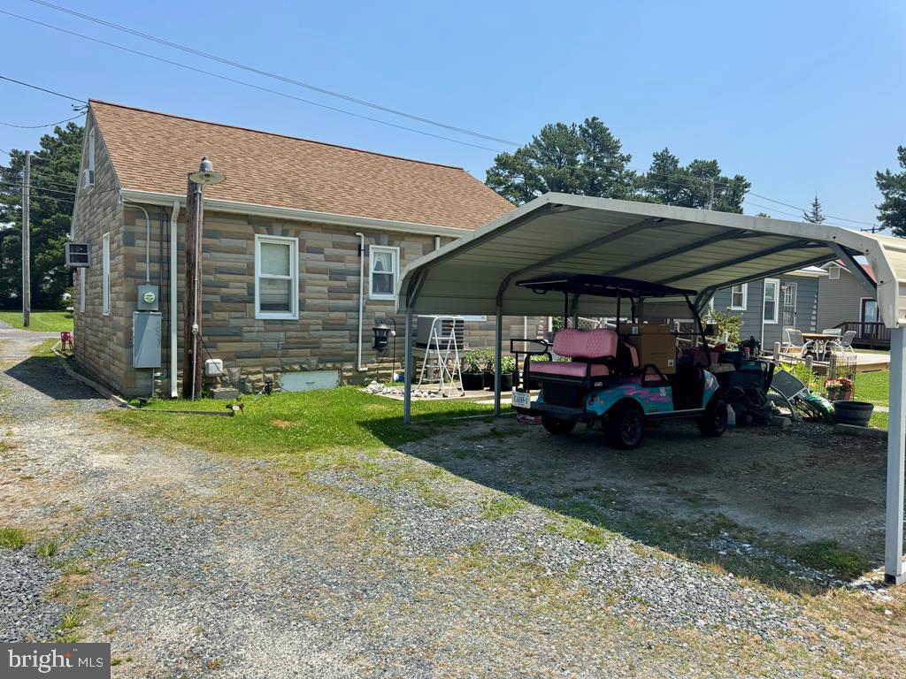 7158 BUNTING ROAD