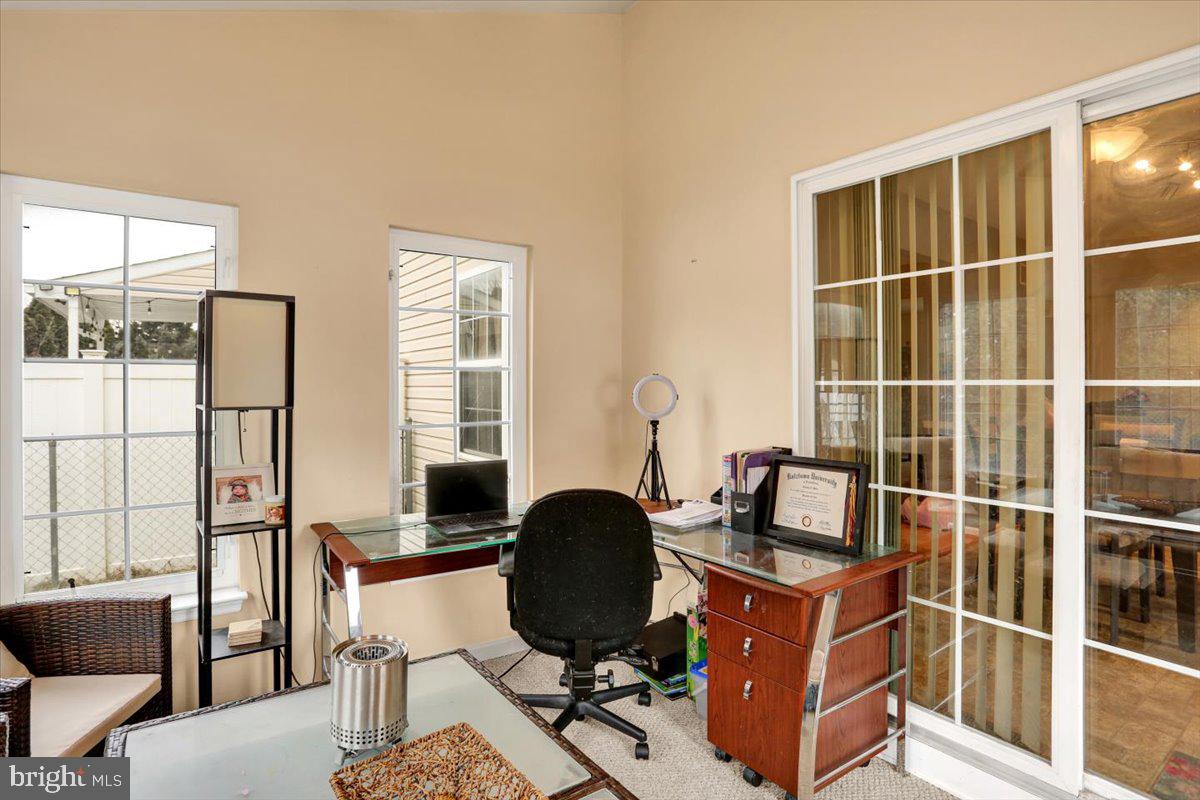 WHITFORD HILL - Residential