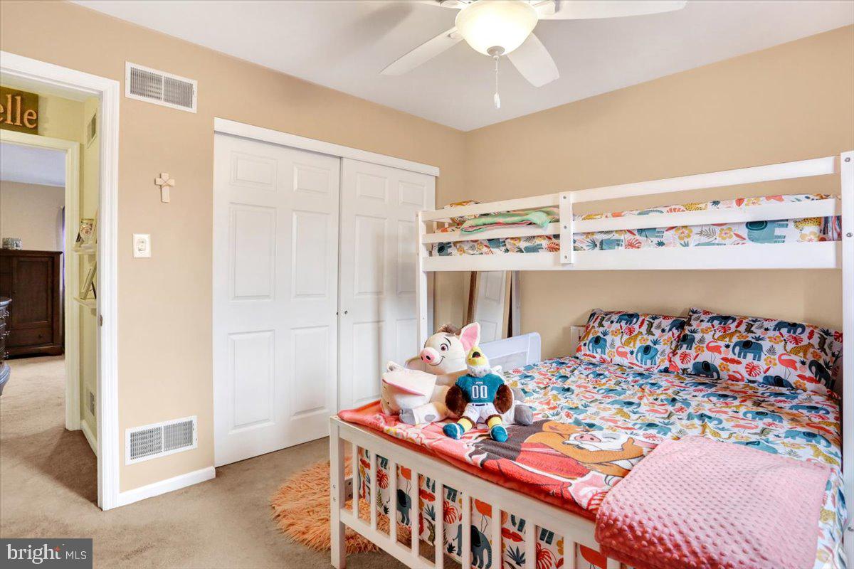 WHITFORD HILL - Residential