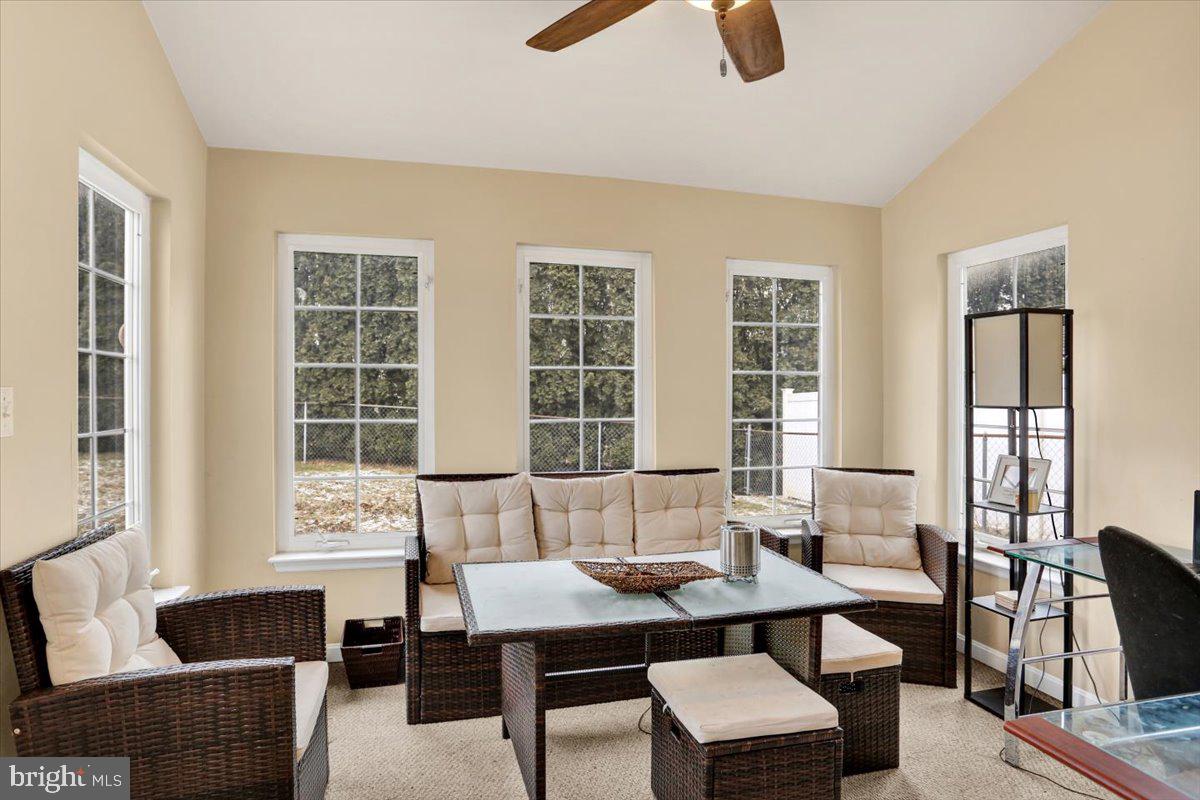 WHITFORD HILL - Residential