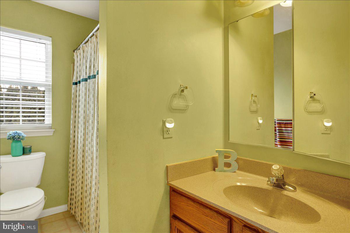 WHITFORD HILL - Residential