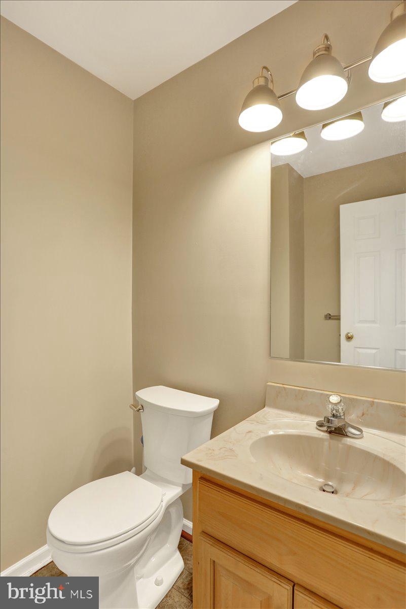 WHITFORD HILL - Residential