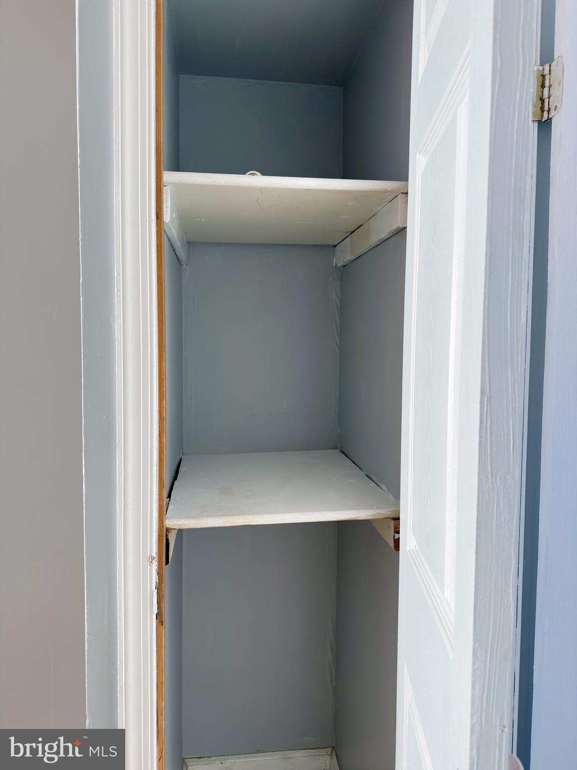 WHITMAN - Residential Lease